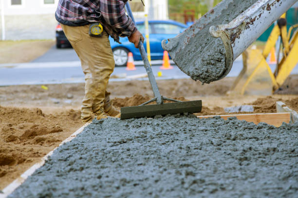 Best Concrete Retaining Walls in Warrensburg, IL